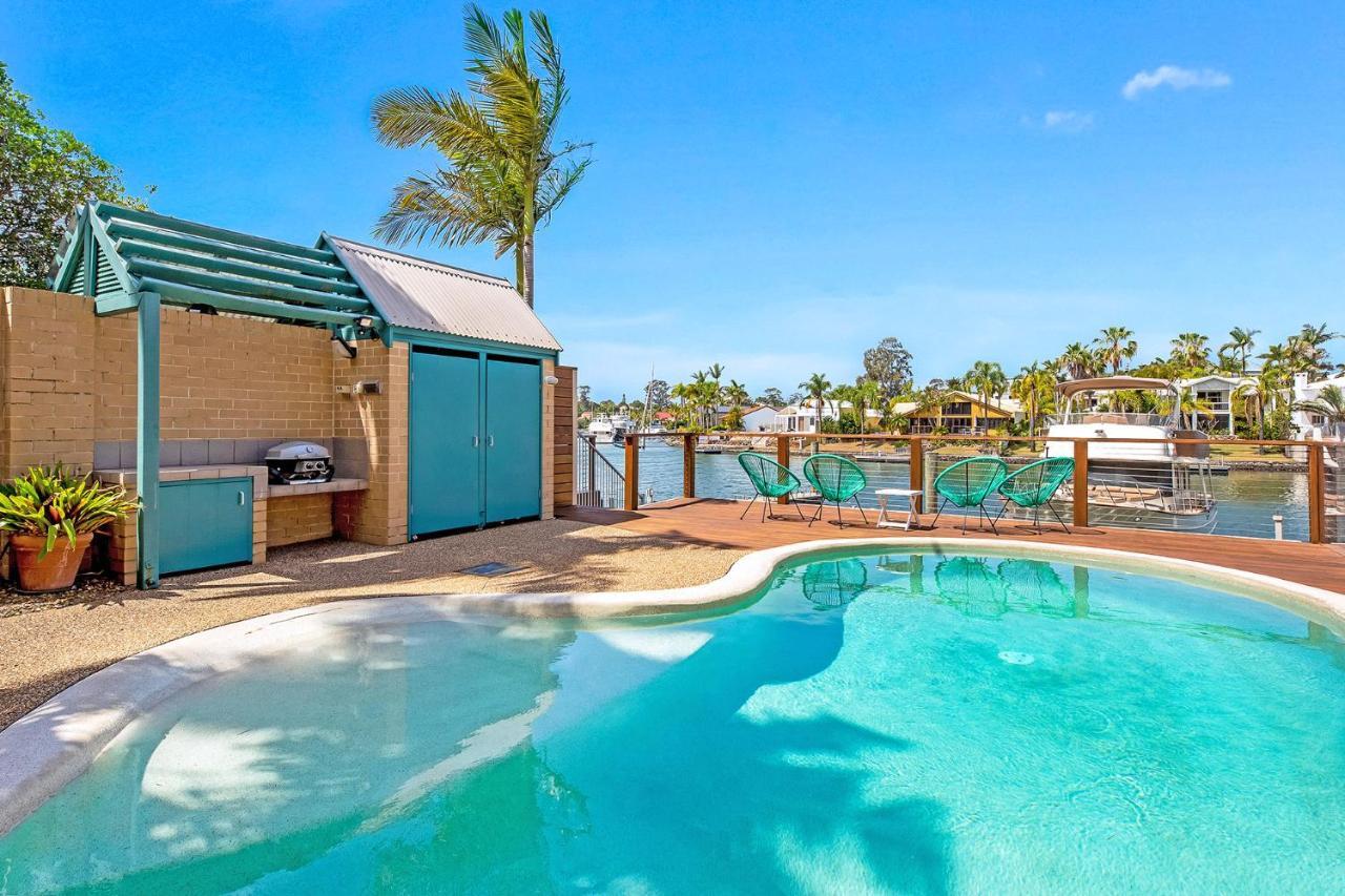 Sunshine Villa @ Sanctuary Cove Hope Island Exterior photo